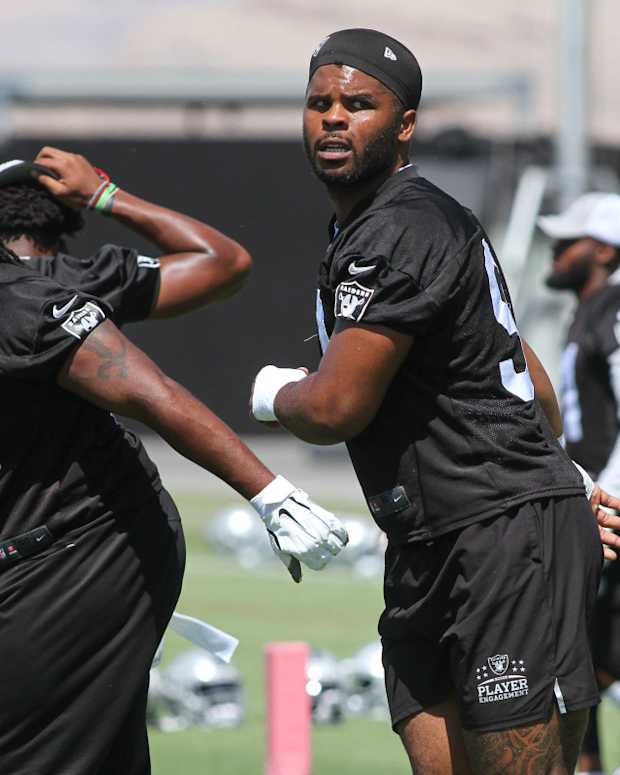 Adam Butler, Jerry Tillery